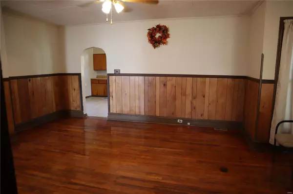 Jerseyville, IL 62052,211 Exchange ST E