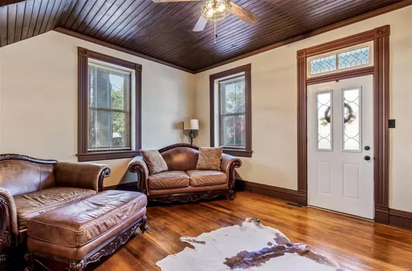 Ste Genevieve, MO 63670,164 Jefferson ST