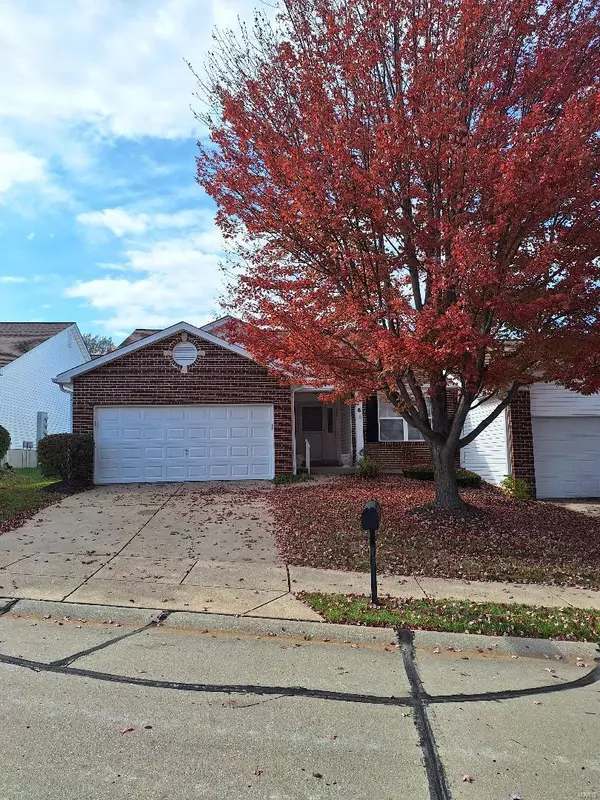 St Charles, MO 63303,6 Hill Pointe CT