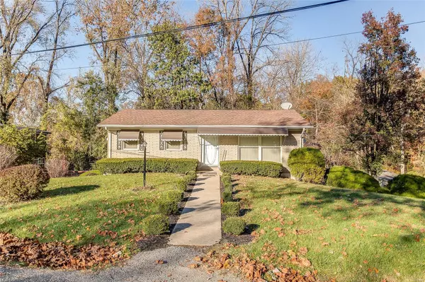 Belleville, IL 62223,1 Loma Lane LN