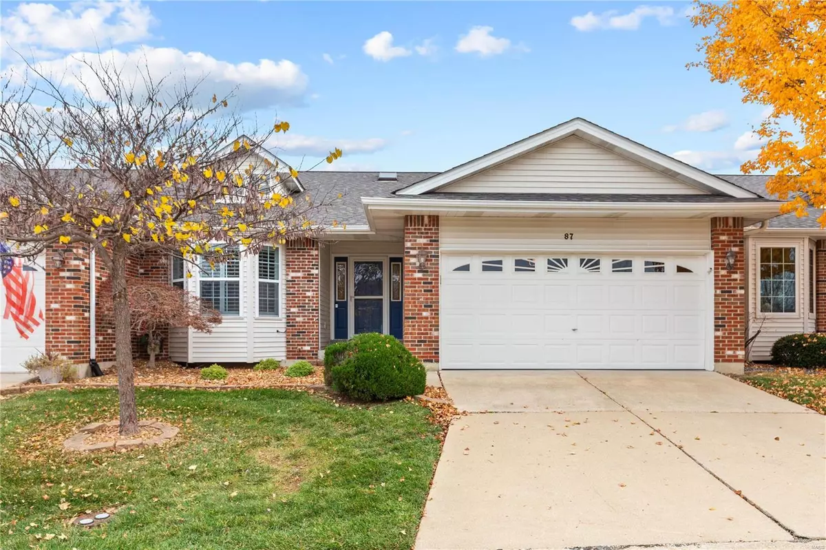 Lake St Louis, MO 63367,87 Rue De Paix DR