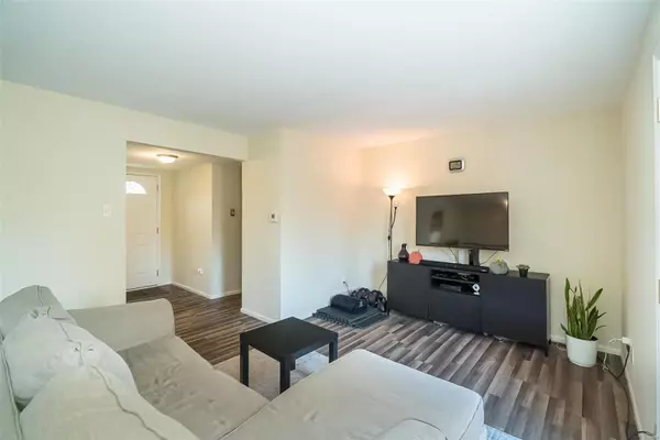 St Louis, MO 63146,12301 Rossridge CT