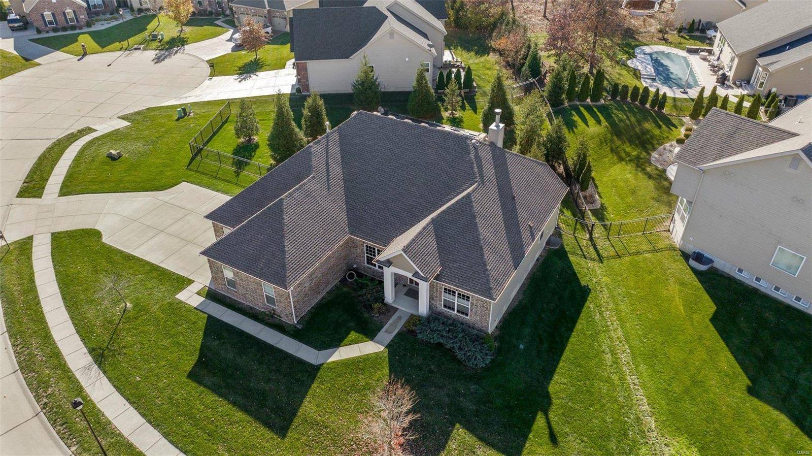 Lake St Louis, MO 63376,518 Autumn Gate CT