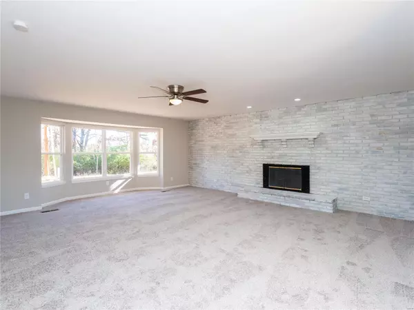 Barnhart, MO 63012,8533 Forrest Acres