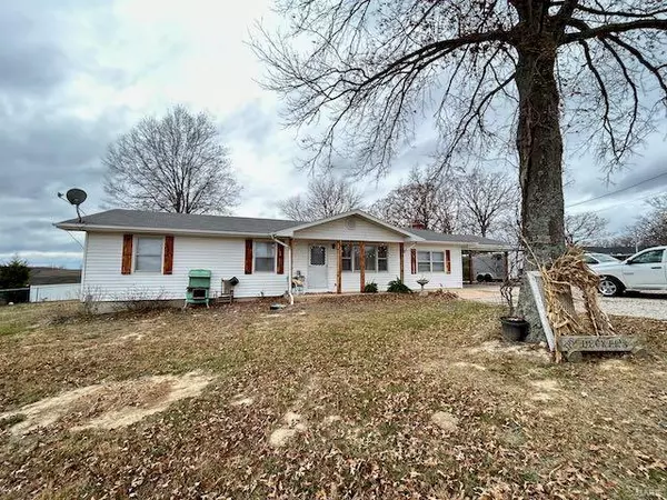 Salem, MO 65560,1537 Highway 68