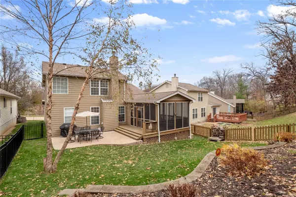 Grover, MO 63040,274 Cove Landing DR