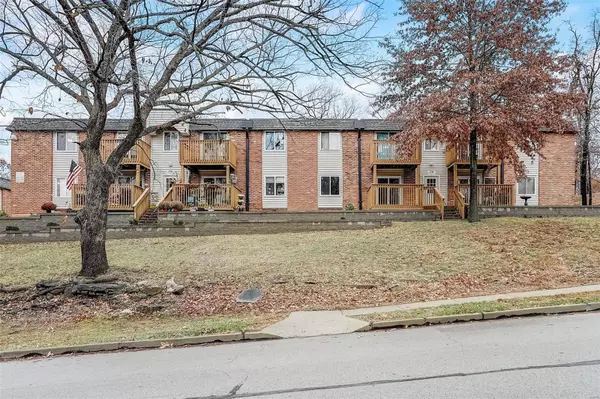 St Louis, MO 63129,2793 Blackforest DR #C