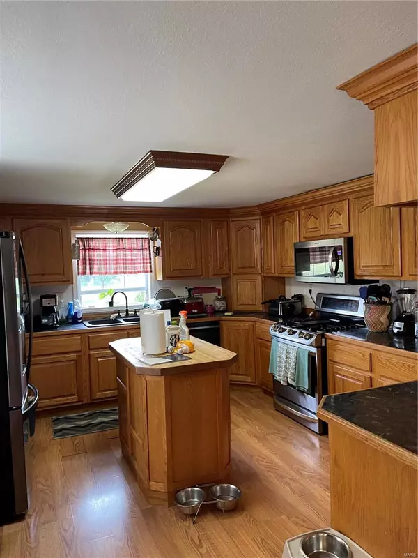 Campbell, MO 63933,17964 Poplar Creek