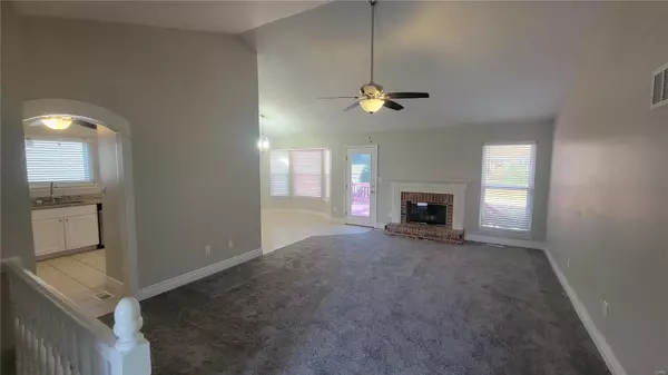 Grover, MO 63040,317 Oak Park Village DR