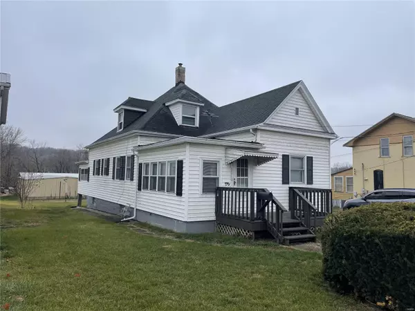 3111 Market ST, Hannibal, MO 63401