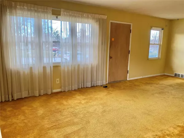 Ellisville, MO 63011,61 Vesper DR