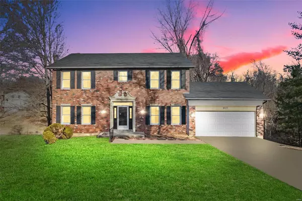 829 Le Maisson DR,  St Louis,  MO 63135