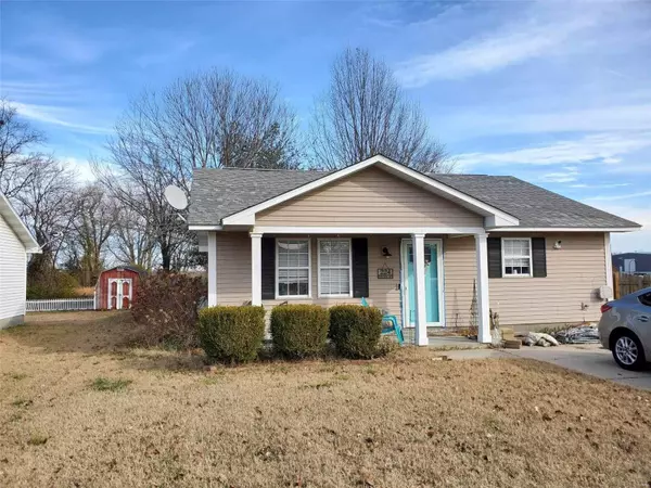 Sikeston, MO 63801,224 Edwards AVE