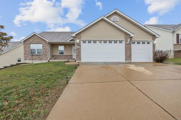1816 Championship LN, Festus, MO 63028
