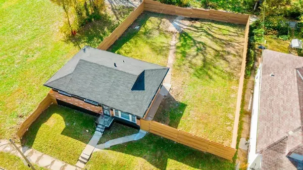 5518 Greer AVE, St Louis, MO 63120