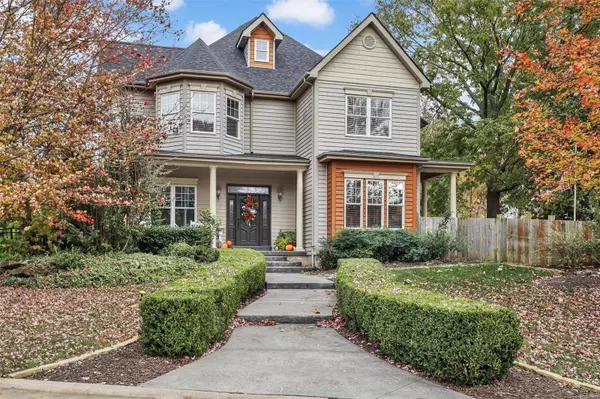 2 Legacy Estates LN, St Peters, MO 63376