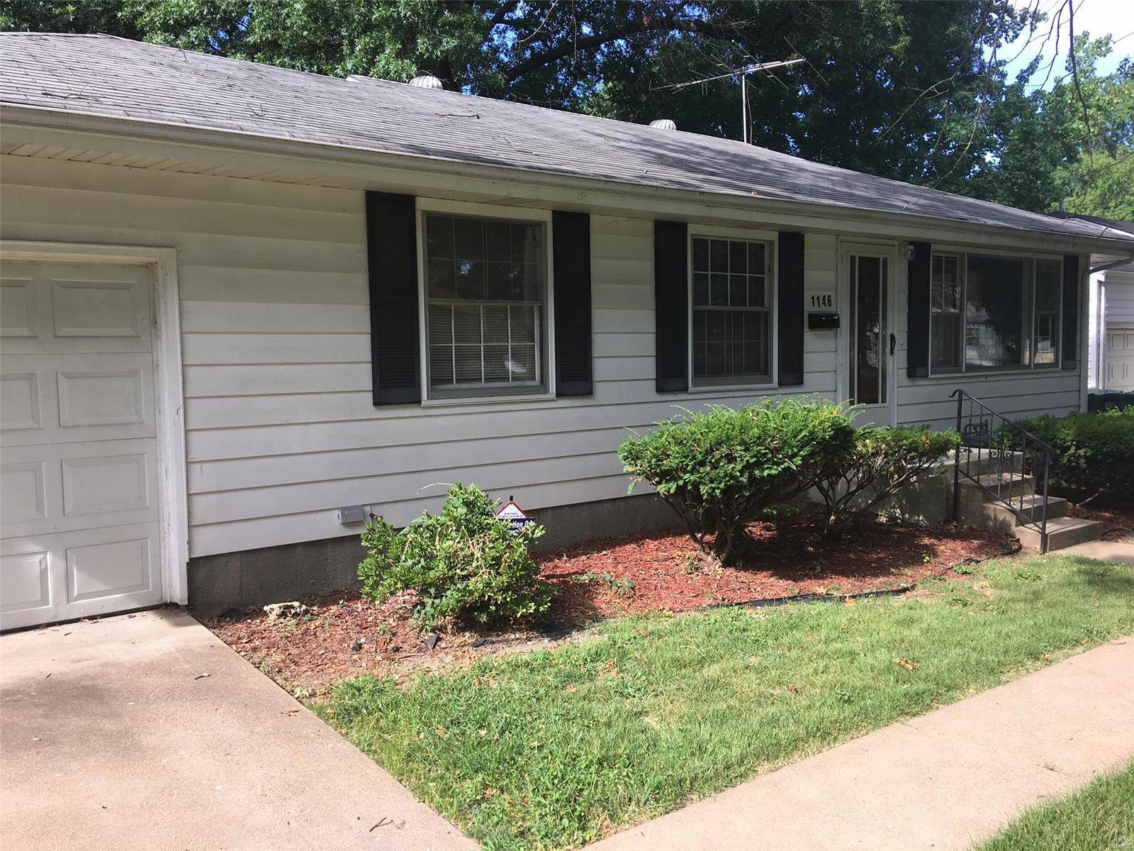 1146 Esquire, St Louis, MO 63137