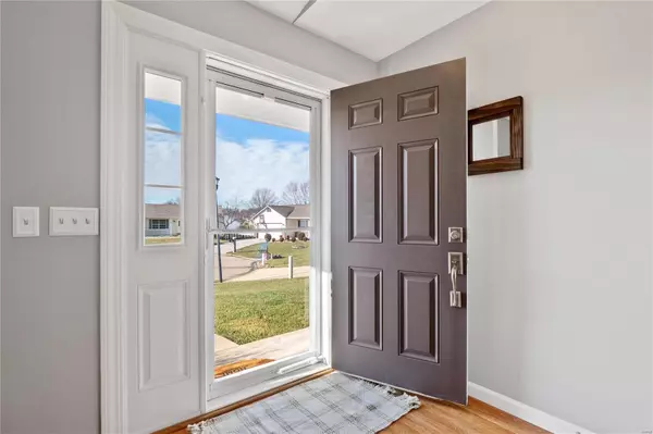 St Charles, MO 63304,10 Tower Park CT