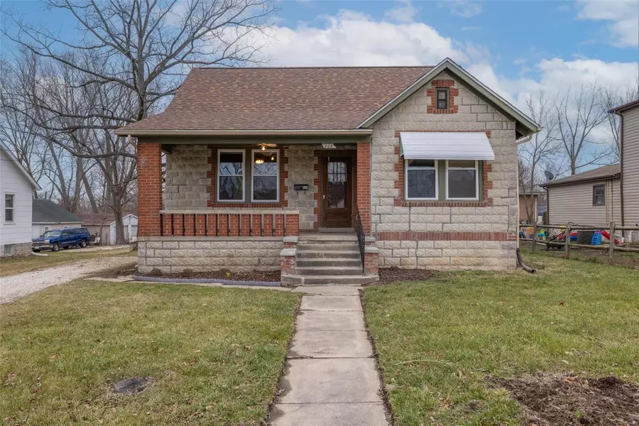 508 1st ST, Warrenton, MO 63383