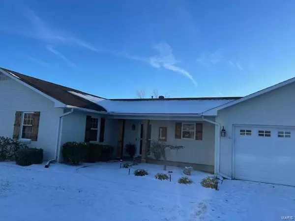 Sikeston, MO 63801,213 Foust DR