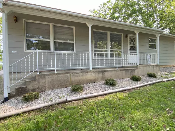 603 Oak AVE, Cuba, MO 65453