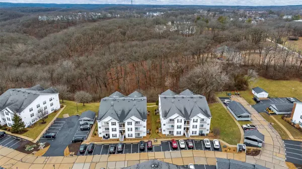 Grover, MO 63040,116 Jubilee Hill DR #C
