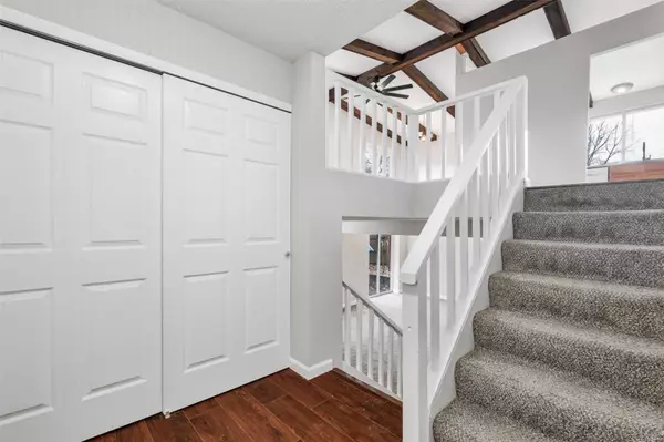 St Peters, MO 63376,37 S Hillview DR