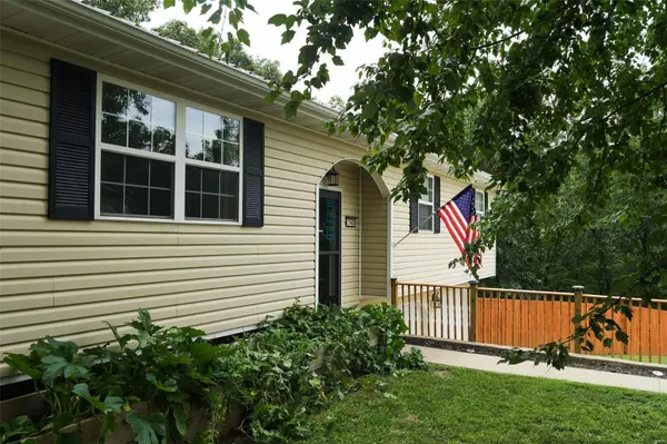 St Robert, MO 65584,15400 Triangle Lane