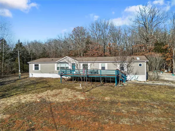 10320 Lakeview Ln, Blackwell, MO 63626