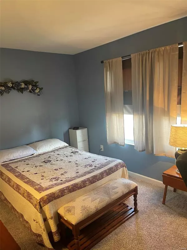 Godfrey, IL 62035,6804 Wadlow CT