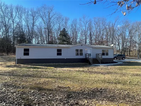 306 East West RD, Sullivan, MO 63080