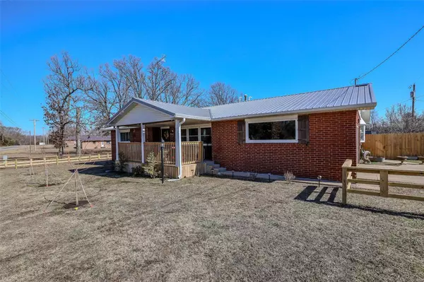 Richland, MO 65556,800 Hillhouse