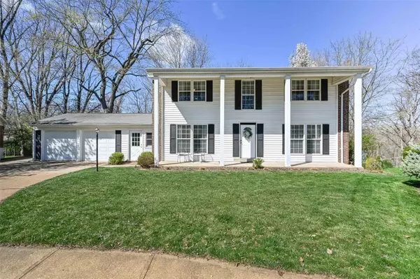 1635 Parquet CT, St Louis, MO 63146