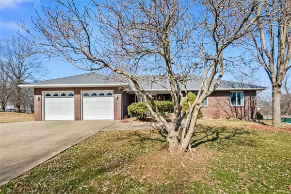 1105 Belleville ST,  Lebanon,  IL 62254