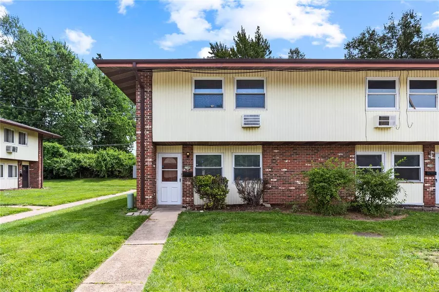 7548 Hazelcrest DR, Hazelwood, MO 63042