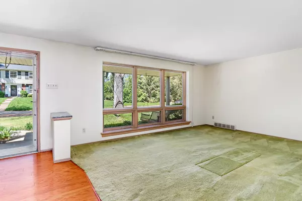 Warson Woods, MO 63122,1616 Bennett AVE