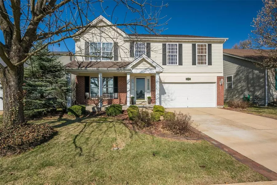 11121 Yuma PL, St Louis, MO 63123