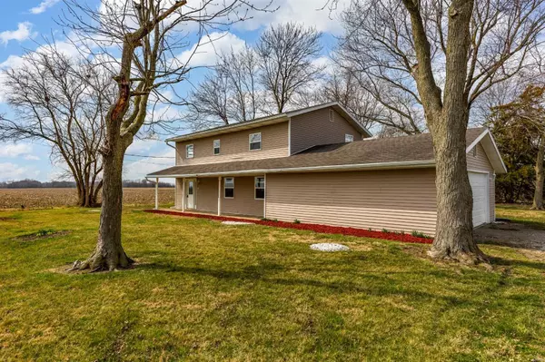 Mount Olive, IL 62069,809 S Lincoln