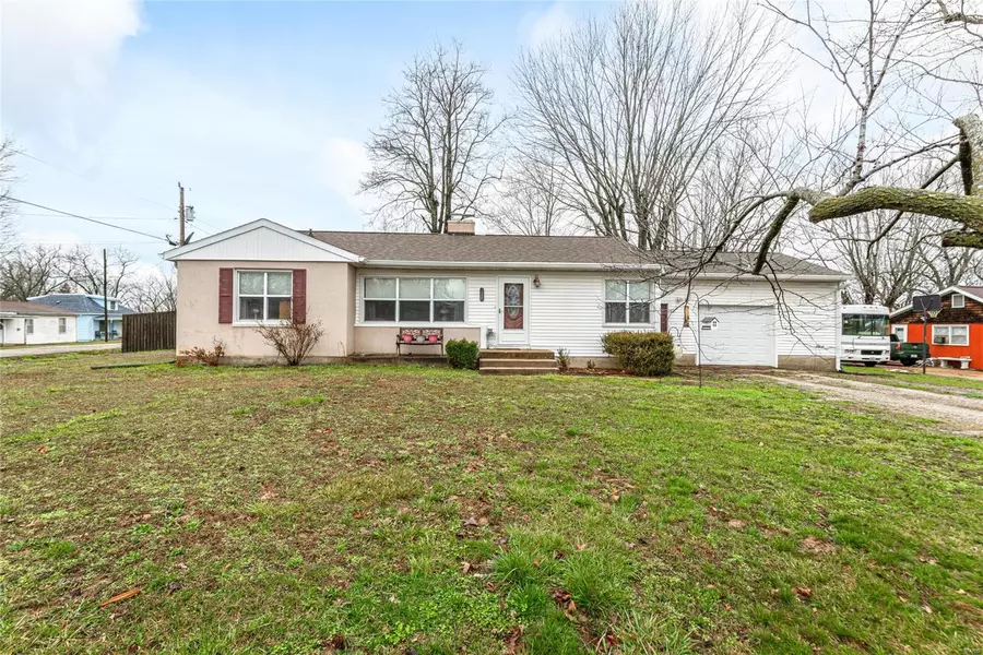 210 South Old Brumley, Crocker, MO 65452