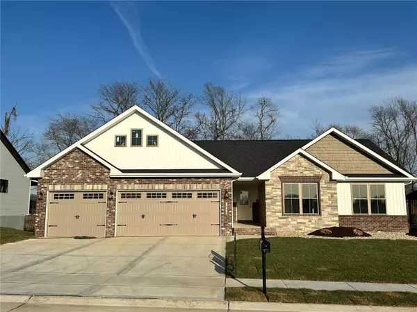 1846 Robins Mill CT, Maryville, IL 62062