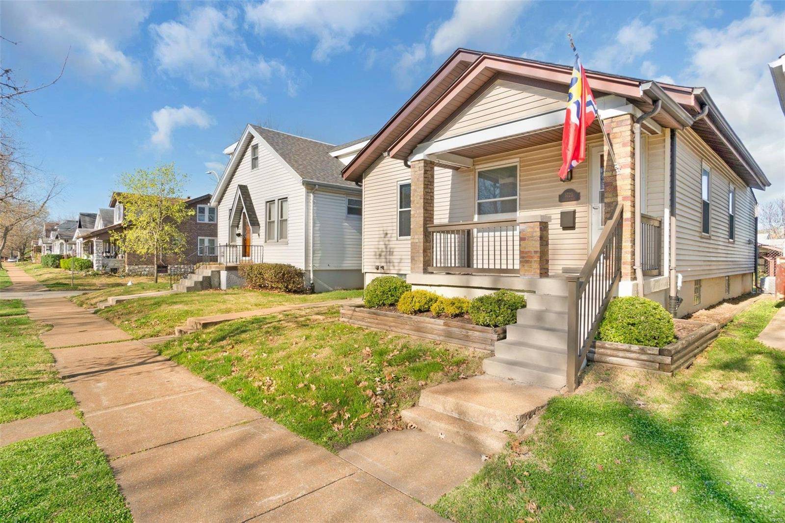 St Louis, MO 63116,5723 Leona ST
