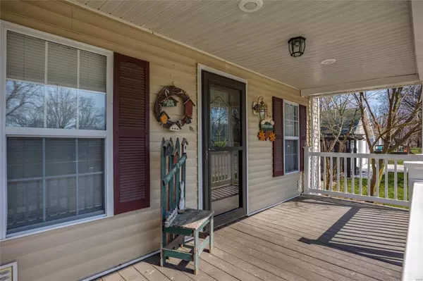 Butler, IL 62015,203 Seward ST