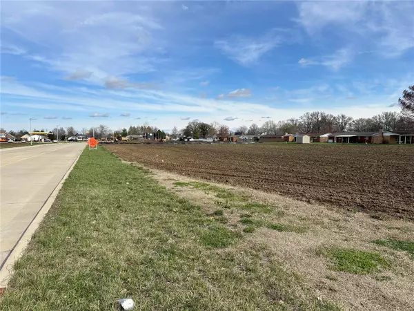 0 N 12th ST, Breese, IL 62230