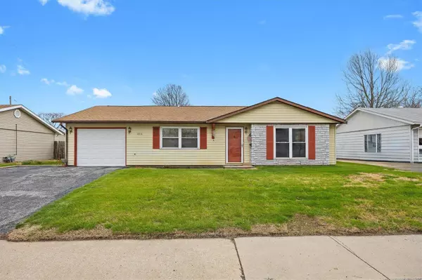 2816 Maryville RD, Granite City, IL 62040