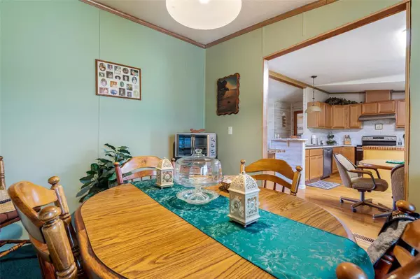 Blackwell, MO 63626,10310 Lakeshore LN