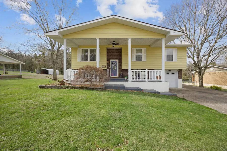 311 Cedar DR, Potosi, MO 63664
