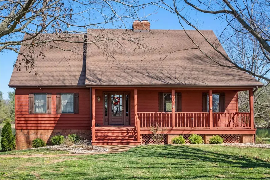 5724 Vogel PL, Millstadt, IL 62260