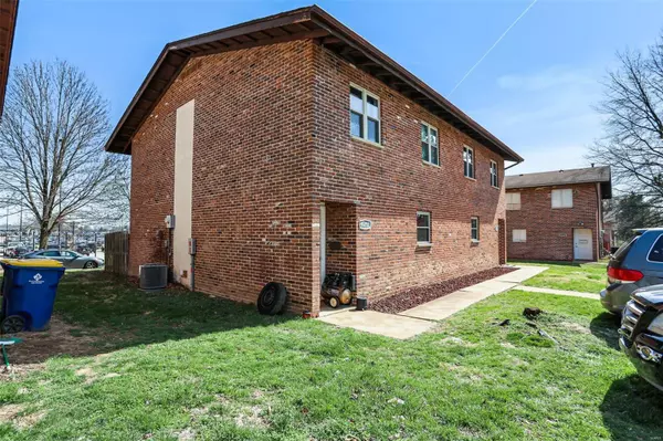 St Ann, MO 63074,4263 W Executive DR