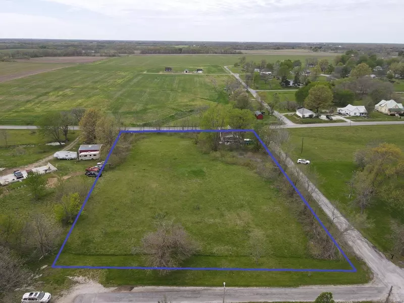 500 S 4th ST, La Belle, MO 63447