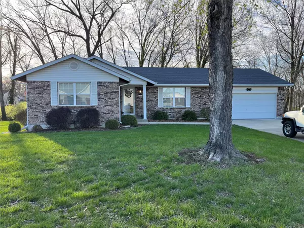 Troy, MO 63379,1311 Shagbark CT
